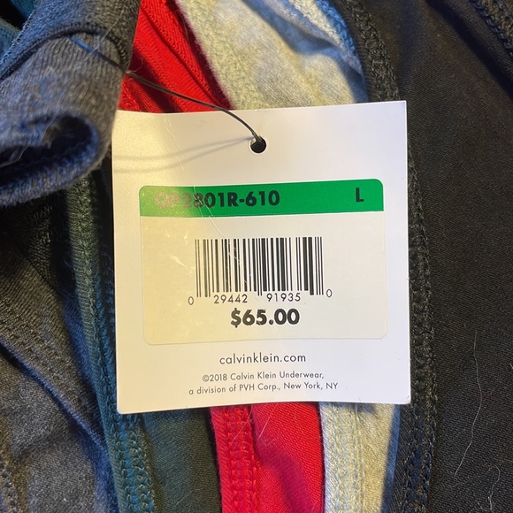 Brand New Calvin Klein Set of 5 Cotton Thongs Underwear Solid Christmas - Picture 11 of 16